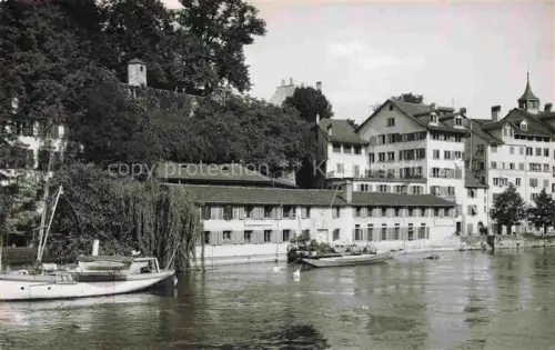 AK / Ansichtskarte Zollikon Zuerich ZH Schipfe Limmat Boote Ufergebaeude Altstadt Segelboot Ruderboot