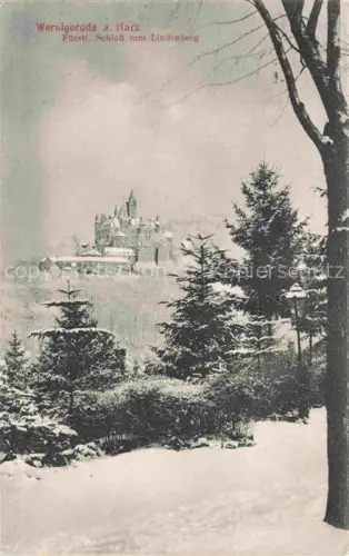 AK / Ansichtskarte Wernigerode Harz Schloss Wernigerode-Schloss Lindenberg Winter Schnee Tannen Laterne