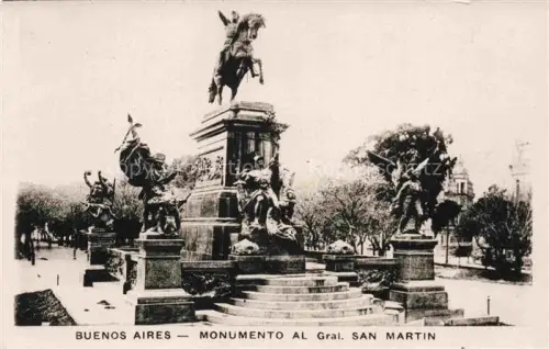 AK / Ansichtskarte BUENOS AIRES Argentina Monumento-al-General-San-Martin Reiterstandbild Denkmal Park Baeume Plaza