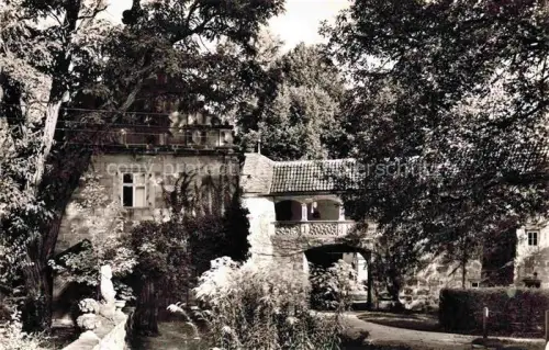 AK / Ansichtskarte Mitwitz Kronach Bayern Schlosspark Schloss Bogengang Toreinfahrt Statue Baeume Garten
