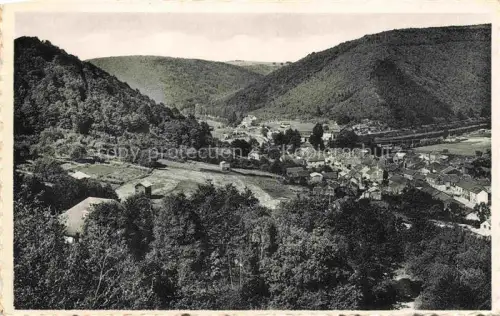 AK / Ansichtskarte Alle-sur-Semois Namur Belgie Semois Tal Wald Huegel Dorf Gesamtansicht Sacré-Coeur
