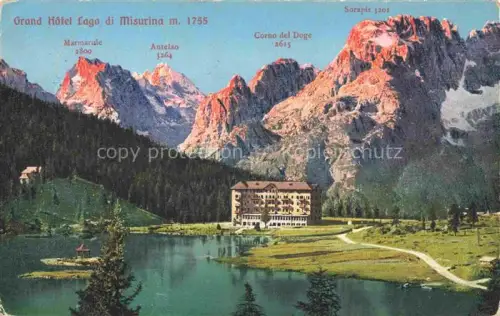 AK / Ansichtskarte Lago Misurina Auronzo di Cadore Veneto IT Grand-Hôtel Lago-di-Misurina Sorapis Antelao Marmarule Corno-del-Doge Dolomiten See Berghotel
