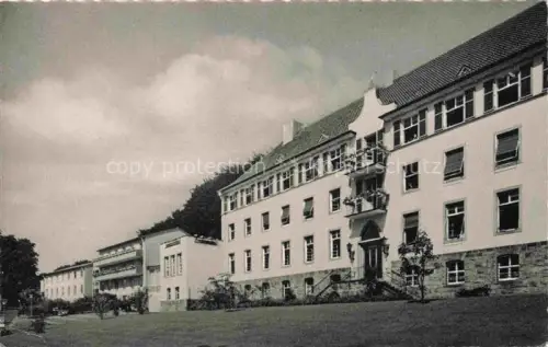 AK / Ansichtskarte Tecklenburg Steinfurt NRW Kurheim Sanatorium Gebaeude Wiese Baeume Teutoburger-Wald