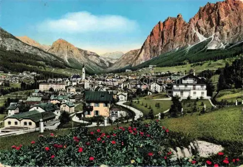 AK / Ansichtskarte Cortina d Ampezzo Veneto IT Dolomiten Cortina Col-Rosà Punta-Fiames Alpendorf Kirchturm Berge Blumen Sommerfrische