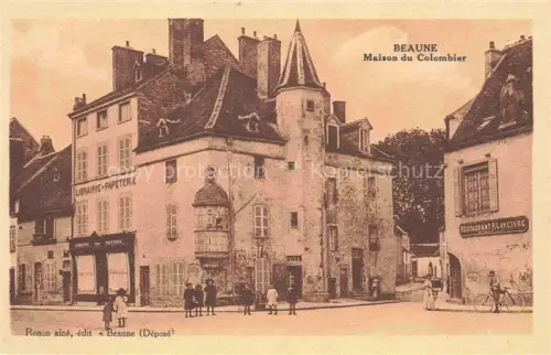 AK / Ansichtskarte BEAUNE 21 Cote-d Or Maison-du-Colombier Turm Librairie-Papeterie Restaurant-Lavesyre Strassenszene Personen Fahrrad historisch