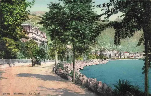 AK / Ansichtskarte MONTREUX  VD Quai Genfersee Promenade Pferdekutsche Hotels Berge Baeume Uferweg
