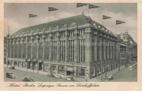 AK / Ansichtskarte BERLIN  CITY Hertie Kaufhaus Leipziger-Strasse Doenhoffplatz Fahnen Strassenbahn Autos