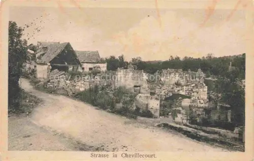 AK / Ansichtskarte Chevillecourt COMPIEGNE 60 Oise Strasse Ruinen Kriegszerstoerung Mauern Weg Baeume