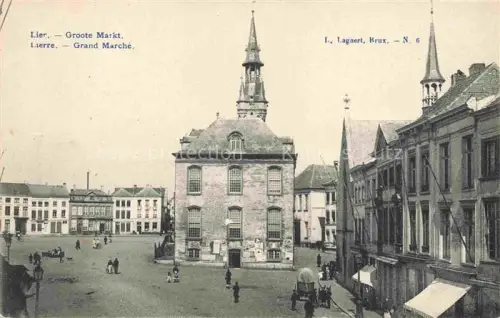AK / Ansichtskarte Lier Lierre Belgie Groote-Markt Grand-Marché Rathaus Turm Kirchturm Marktplatz Passanten
