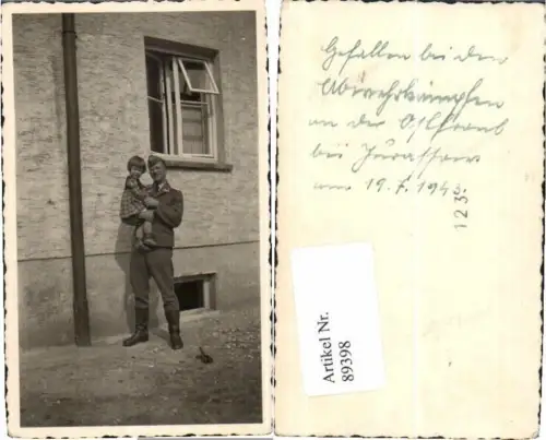 89398,Offizier Luftwaffe m. Kind Uniform gefallen Ostfront Russland b. Jurassow