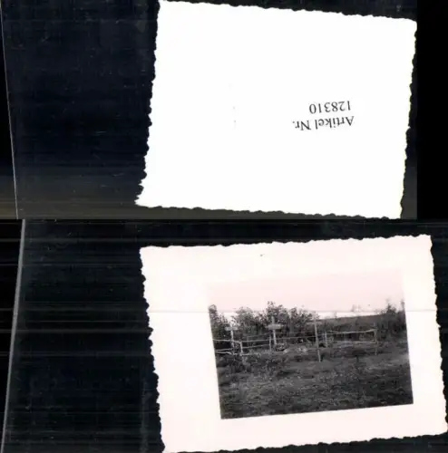 128310,Foto Wehrmacht Soldaten Heldengräber Kriegsgräber Friedhof Gräber