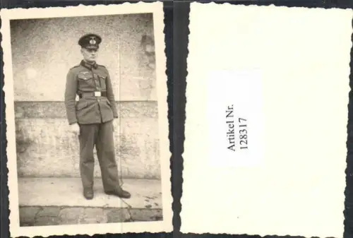 128317,Foto Wehrmacht Soldat Uniform Kappe Luftwaffe Portrait Gürtel Kappe