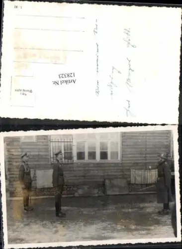 128323,Foto Wehrmacht Soldat Major Stahlhelm Meldung Offizier Orden Ordensspange