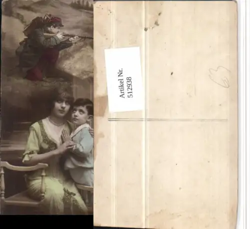 512938,WW1 Notre pensee te suit Soldatenleben Soldat Gewehr Frau Kind
