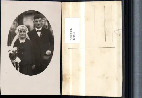 323348,Foto AK Hochzeit Hochzeitsfoto Brautpaar Schleier Hut