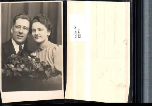 323352,Foto AK Hochzeit Hochzeitsfoto Brautpaar Brautstrauß