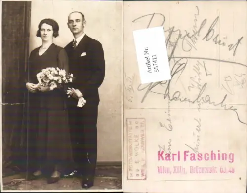 557411,Foto-AK Hochzeit Hochzeitspaar Liebe Frau Blumen pub Karl Fasching Wien Floridsdorf
