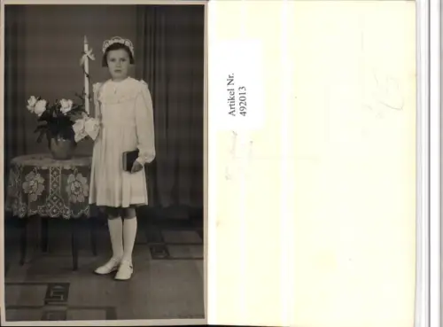 492013,Foto AK Erstkommunion Mädchen Bibel Kerze pub Arnold Herford