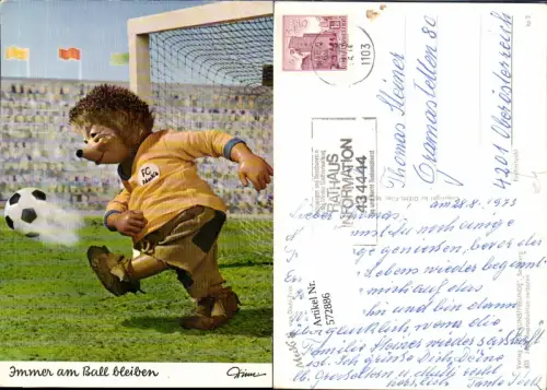 572886,Mecki 433 Igel spielt Fussball Immer am Ball bleiben