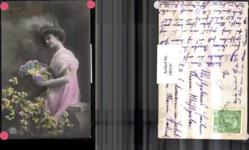 180141,Namenstag Mädchen m. Kleid Korb voll Blumen