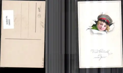 184503,Neujahr Jung m. Mütze Kappe schaut a. Papier Loch