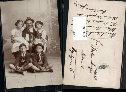 652247,Foto AK Familie Tracht Vater Hut Ternitz