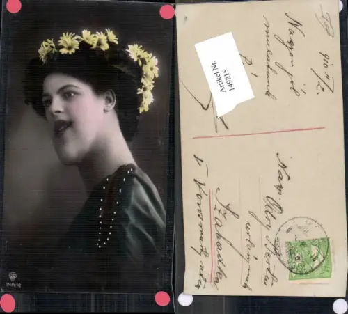 149215,RPH SBW Schöne Frau Blumen im Haar