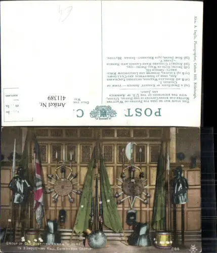 411389,Edinburgh Castle Group of Old Scottish Arms Banqueting Hall Mittelalter Rüstung Waffen