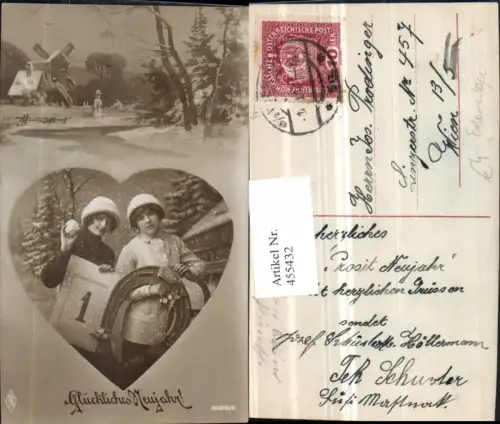 455432,Neujahr Fotomontage Frauen Hauben Hufeisen Kalender Herz Windmühle