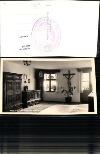 686784 Wald im Pinzgau Kreuz Stube Kommode Uhr Interieur Wanduhr Stehuhr Diele