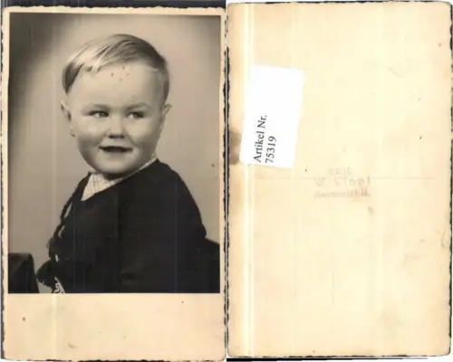 75319,Süsser Junge Seitenscheitel Neumarkt Hausruck