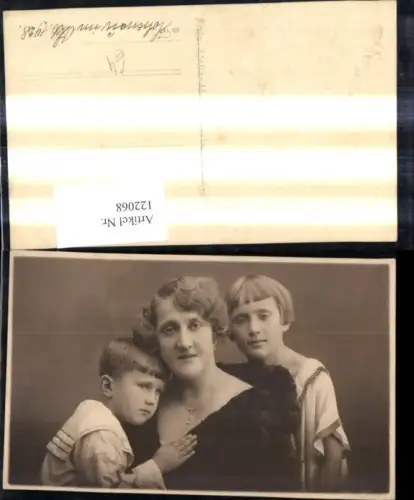 122068,Foto Ak Kinder m. Frau Mutter Matrosenanzug