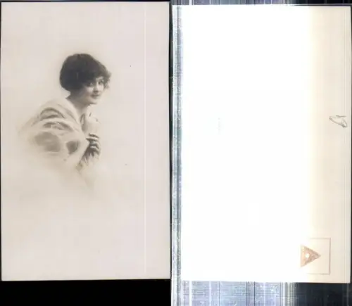 309259,Foto AK Frau m. Stola Tuch Ring Portrait