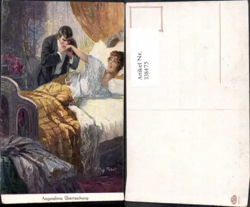 338475,Künstler Ak T. Adolf Angenehme Überraschung Liebe Paar Handkuss Bett