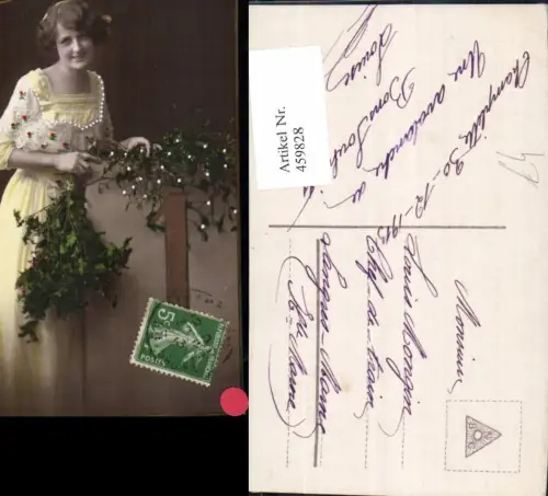459828,Frau Misteln Stechpalmenzweig Edwardian Girl Fashion Mode Photo Postcard