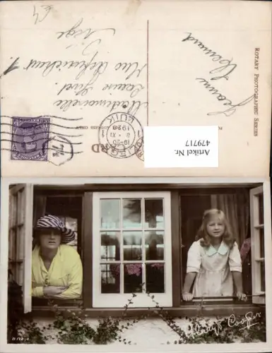 479717,Kind Mädchen u. Frau schauen aus Fenster Hut