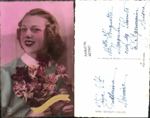 487947,Frau Portrait Blumen St Catherine