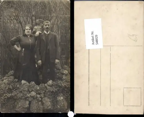 548029,Liebe Liebespaar Paar Anzug Bart Schnauzer Frau Kleid