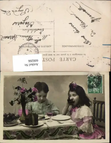 600266,Kind Kinder a. Tisch Jause Kuchen Essen