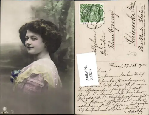 655526,Frau Portrait pub RPH SBW 2609euro10