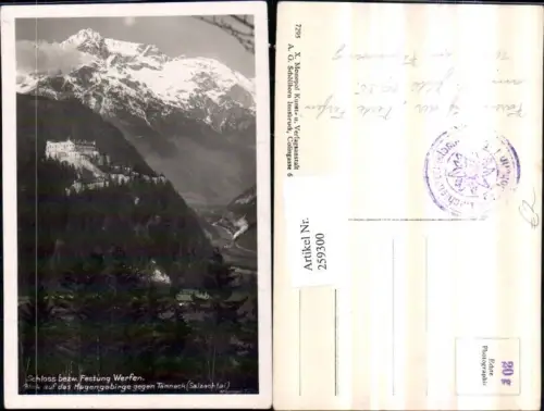 259300,Schloss Festung Werfen Blick auf d. Hagengebirge geg. Tanneck Bergkulisse