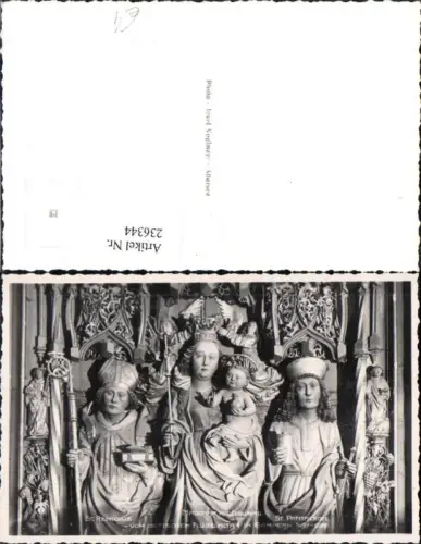 236344,Gampern Kirche Flügelaltar St. Remigius Madonna m. Jesuskind u. St. Pantaleon