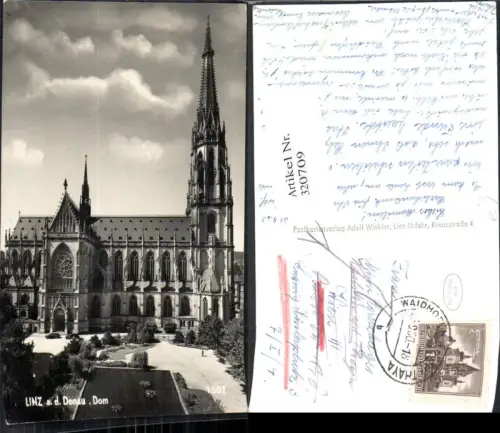 320709,Foto Ak Linz a. d. Donau Dom