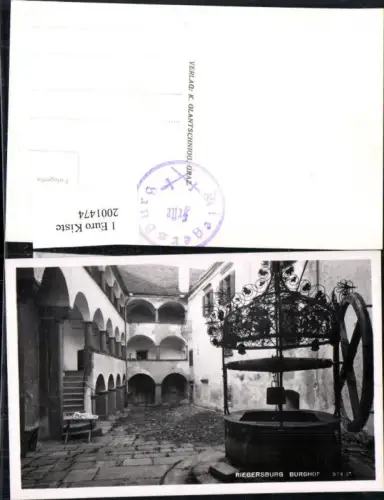 ,Riegersburg Burghof Burg Arkaden Brunnen