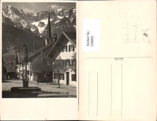 534091,Foto Ak Dorfmotiv Partenkirchen Florianplatz Kirche Brunnen