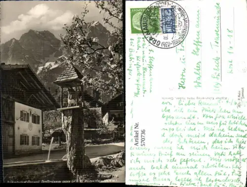 570736,Foto Ak Grainau geg. Gr. u. Kl. Waxenstein Brunnen Garmisch Partenkirchen