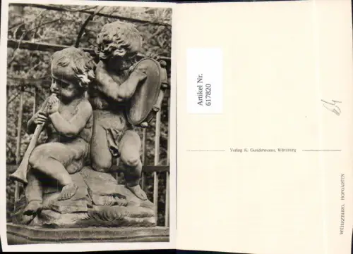 617820,Foto Ak Würzburg Hofgarten Statue Engel musizieren