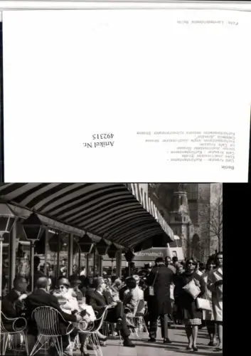 492315,Berlin Kurfürstendamm Cafe Kranzler Gastgarten