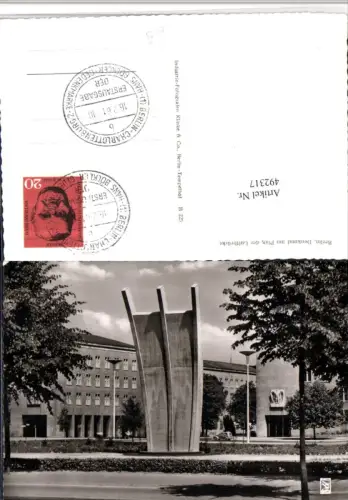 492317,Berlin Denkmal am Platz der Luftbrücke