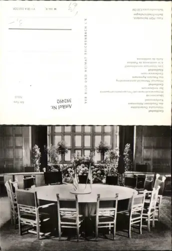 392492,Potsdam Cecilienhof Konferenzsaal Tisch pub VEB
